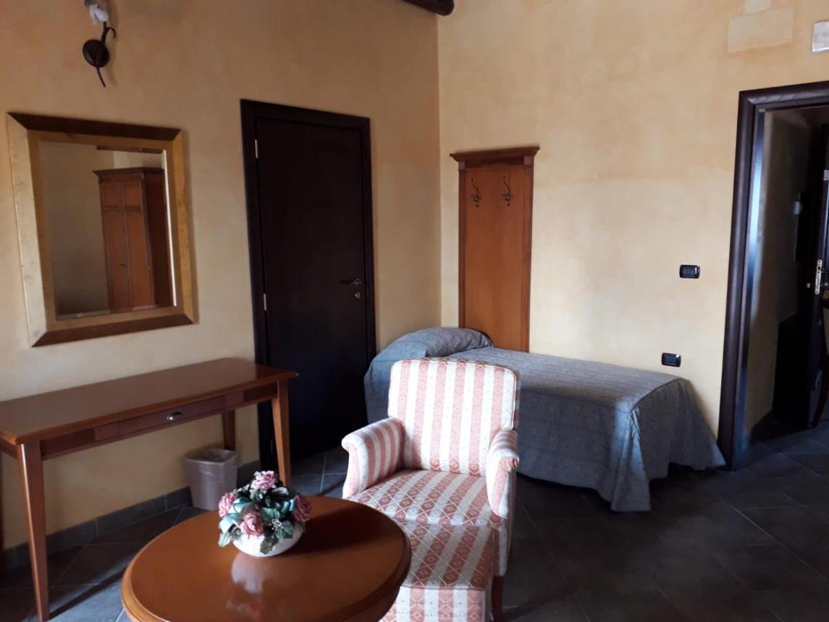 Palazzo Marzano Briatico Exterior foto