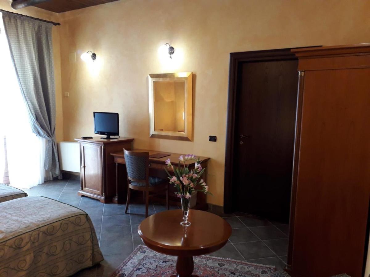 Palazzo Marzano Briatico Exterior foto